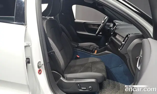 Volvo C40 2022 0.2 АКПП, миниатюра 10