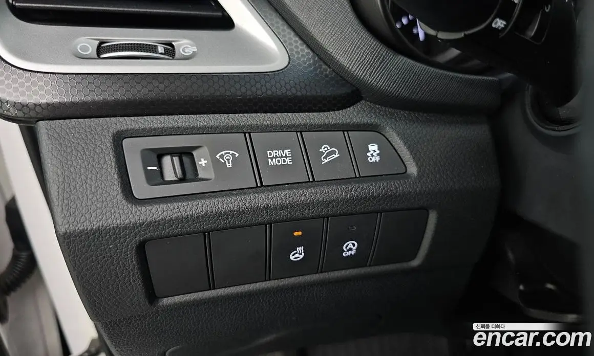 Hyundai Santa Fe 2017 2.0 автомат (гидро), фото 16