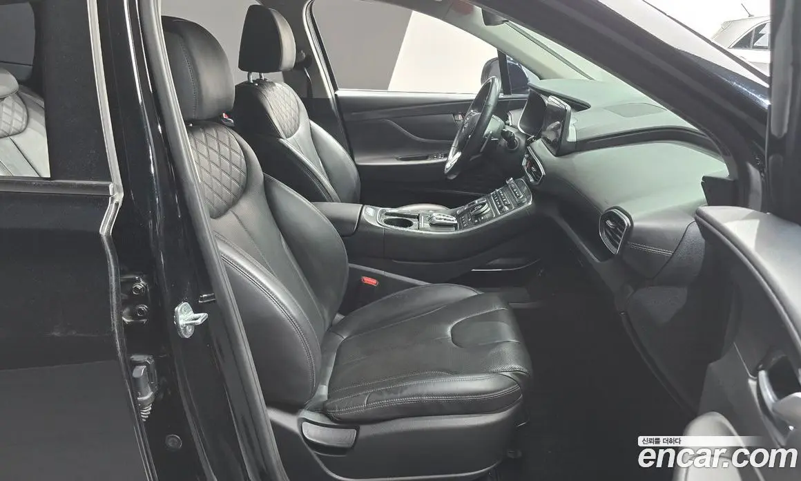 Hyundai Santa Fe 2022 2.5 автомат (гидро), фото 10 Hyundai Santa Fe 2022 2.5 автомат (гидро), фото 10