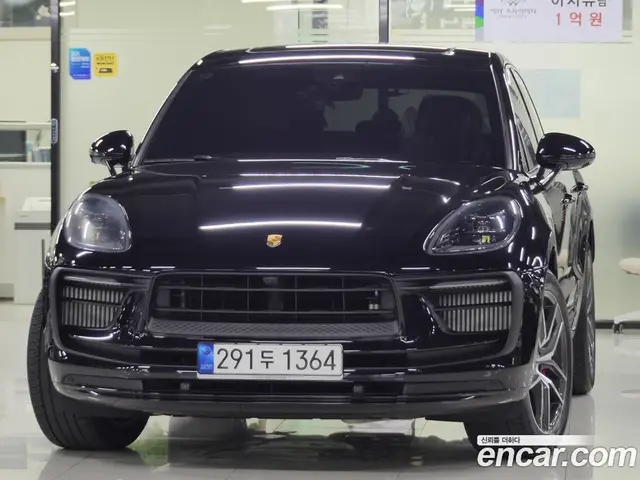 Porsche Macan, 2022, 9 000 км