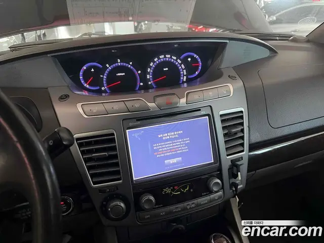 SsangYong Korando 2013 2.0 автомат (гидро), миниатюра 9