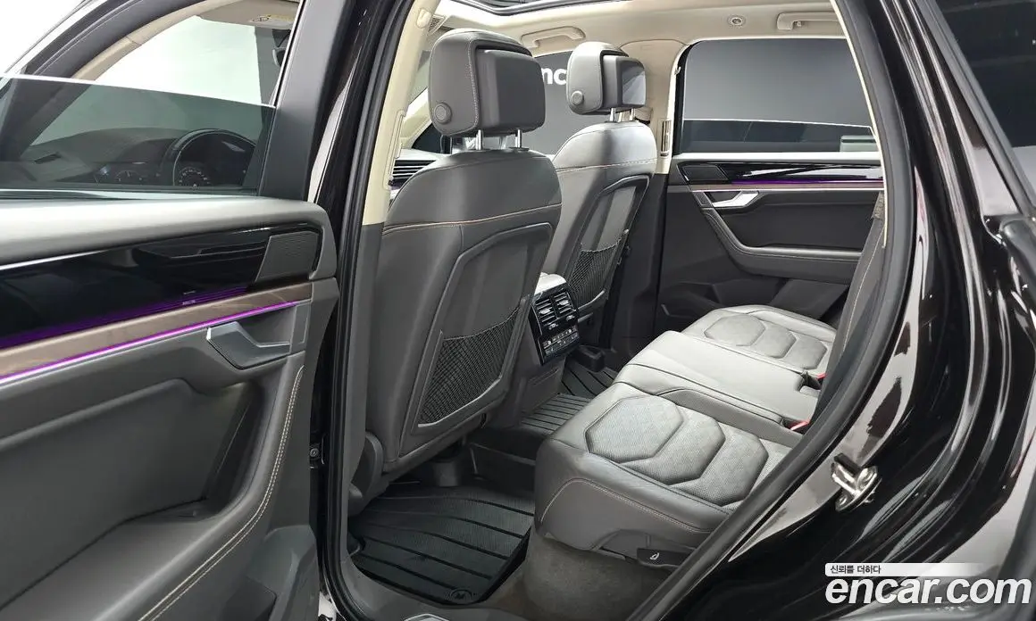 Volkswagen Touareg 2020 3.0 автомат (гидро), фото 11