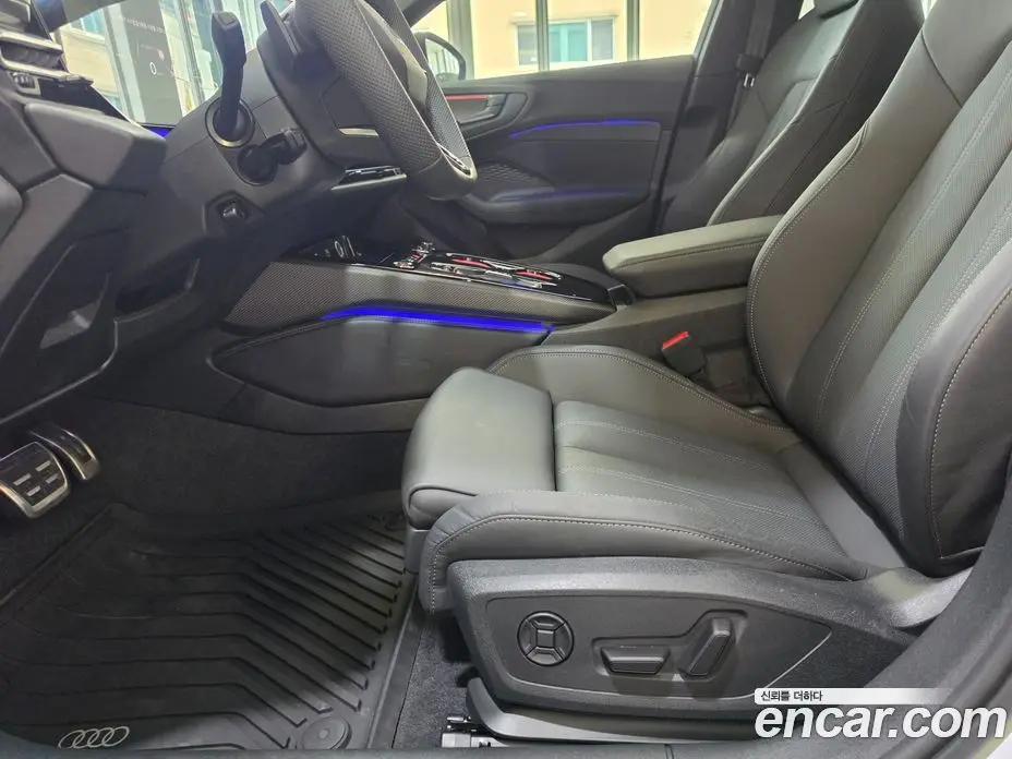 Audi A5 2025 2.0 автомат (гидро), фото 13