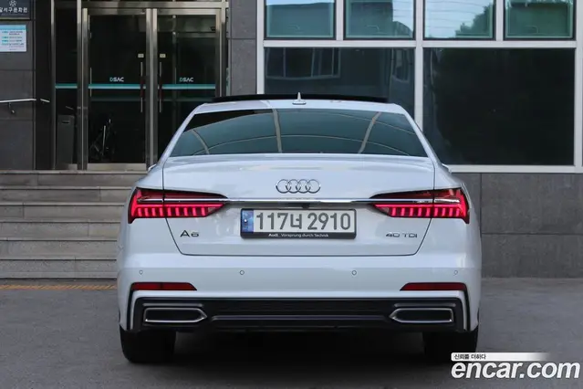 Audi A6 2023 2.0 автомат (гидро), миниатюра 4