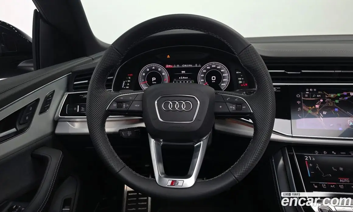 Audi Q8 2024 3.0 автомат (гидро), фото 13