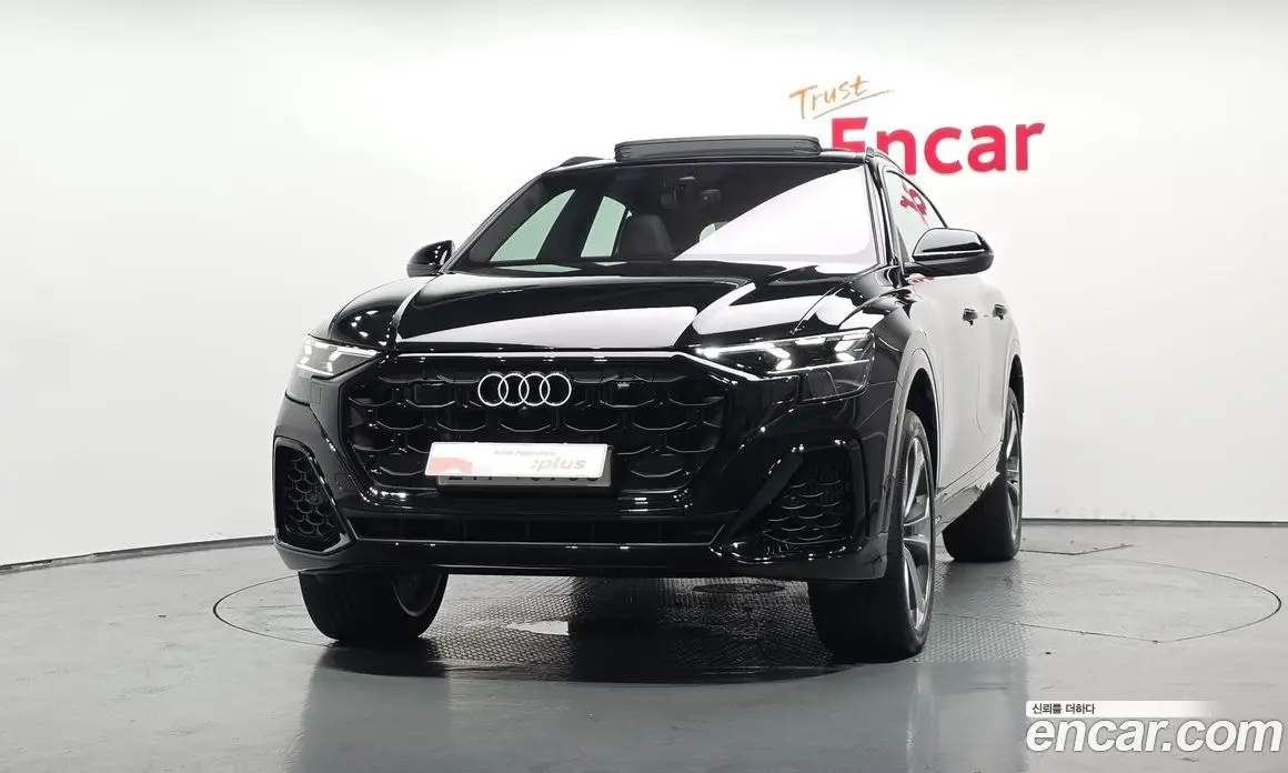 Audi Q8 2024 3.0 автомат (гидро), фото 3