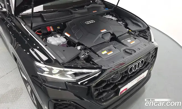 Audi Q8 2024 3.0 автомат (гидро), миниатюра 6