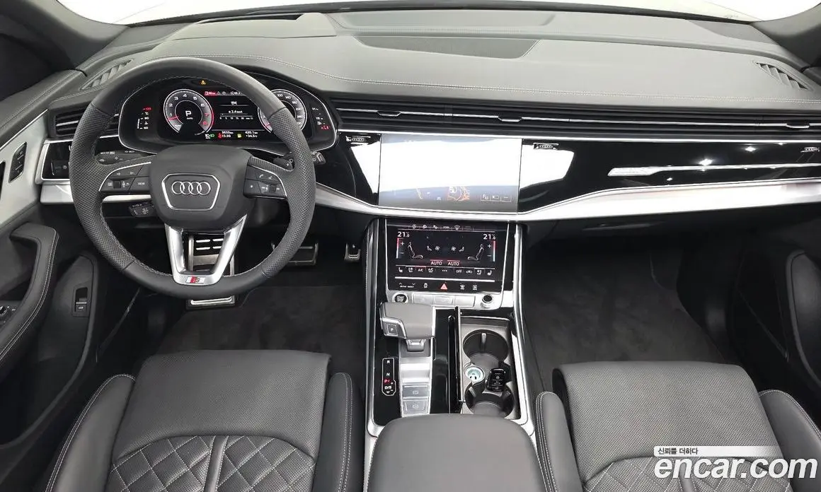 Audi Q8 2024 3.0 автомат (гидро), фото 7