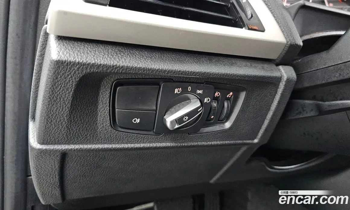 BMW 1 серия 2017 2.0 автомат (гидро), фото 19