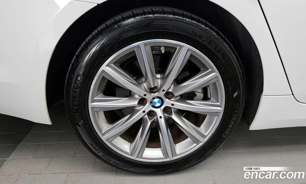 BMW 5 серия 2019 2.0 автомат (гидро), фото 5