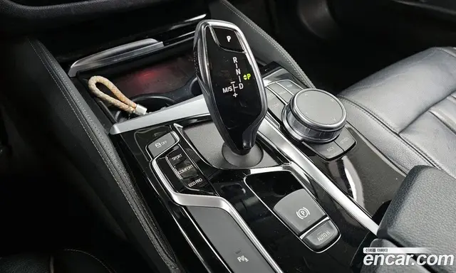 BMW 5 серия 2019 2.0 автомат (гидро), миниатюра 9