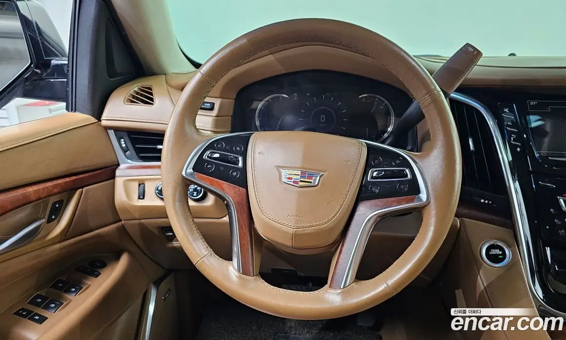 Cadillac Escalade 2016 6.2 автомат (гидро), фото 13