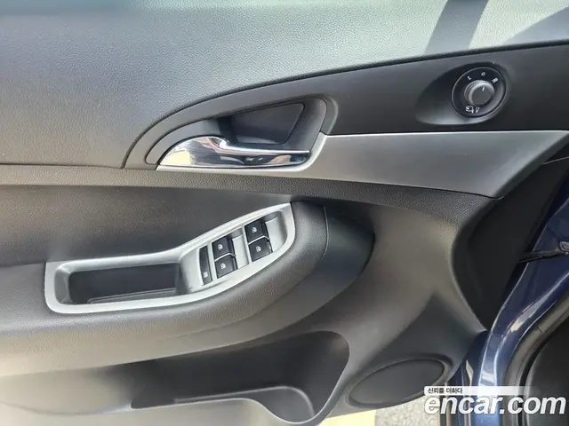Chevrolet Orlando 2013 2.0 автомат (гидро), миниатюра 10 Chevrolet Orlando 2013 2.0 автомат (гидро), миниатюра 10