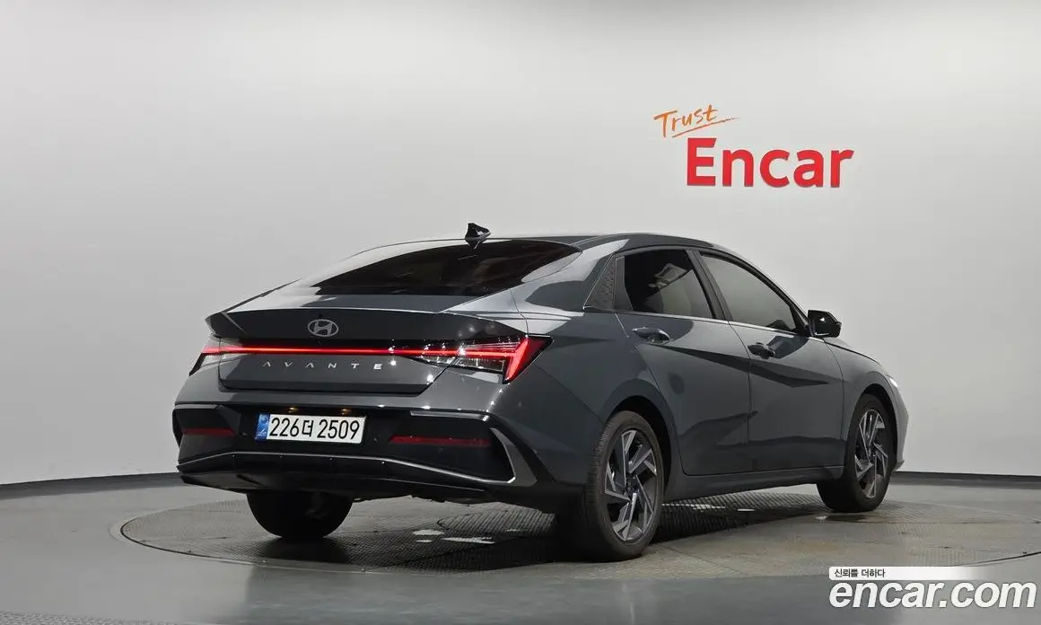 Hyundai Avante 2025 1.6 автомат (гидро), фото 2 Hyundai Avante 2025 1.6 автомат (гидро), фото 2