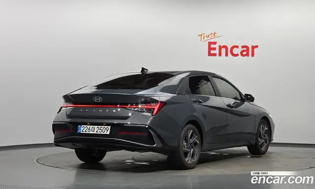 Hyundai Avante 2025 1.6 автомат (гидро), миниатюра 2 Hyundai Avante 2025 1.6 автомат (гидро), миниатюра 2