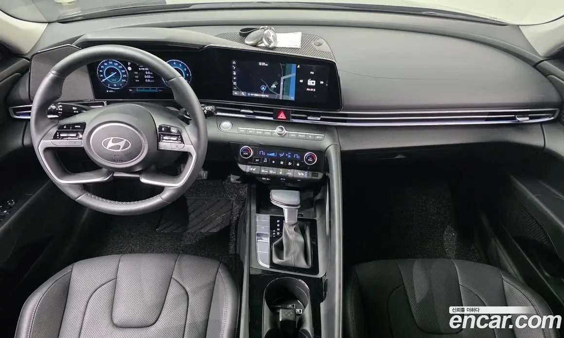 Hyundai Avante 2025 1.6 автомат (гидро), фото 7 Hyundai Avante 2025 1.6 автомат (гидро), фото 7