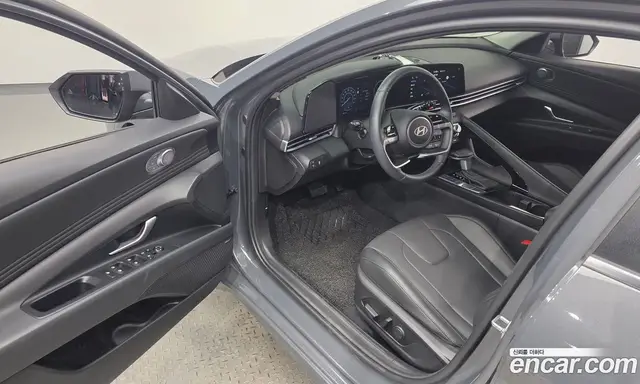 Hyundai Avante 2025 1.6 автомат (гидро), миниатюра 10 Hyundai Avante 2025 1.6 автомат (гидро), миниатюра 10