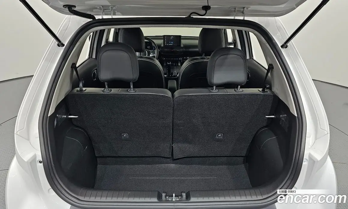 Hyundai Casper 2024 1.0 автомат (гидро), фото 14