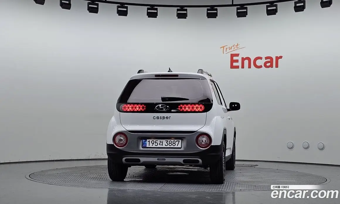Hyundai Casper 2024 1.0 автомат (гидро), фото 4