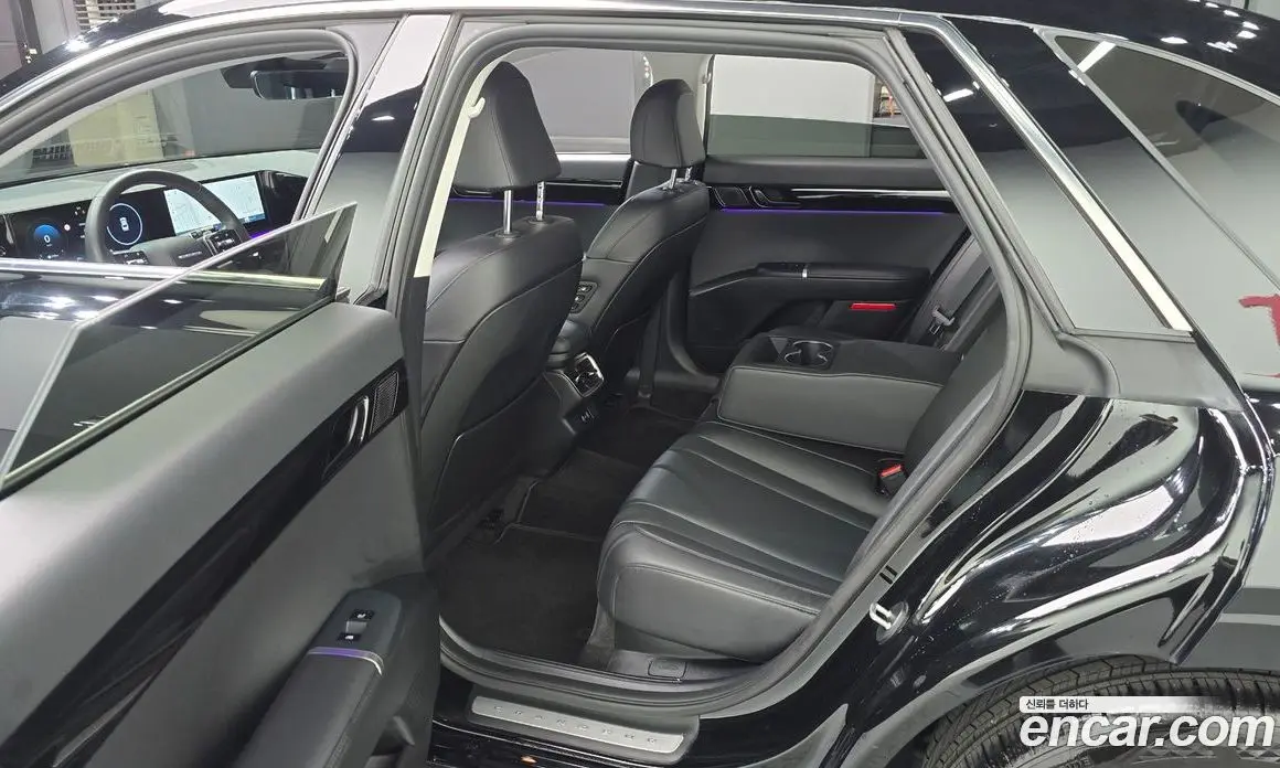 Hyundai Grandeur 2024 2.5 автомат (гидро), фото 11
