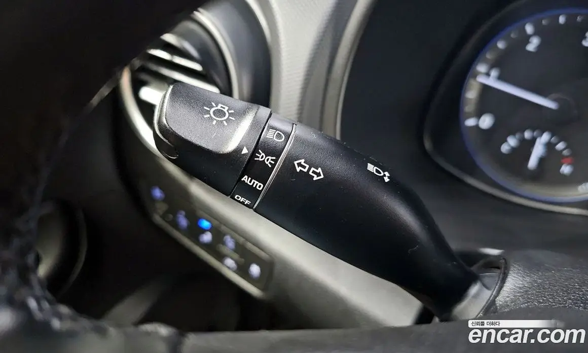 Hyundai Kona 2017 1.6 автомат (гидро), фото 18