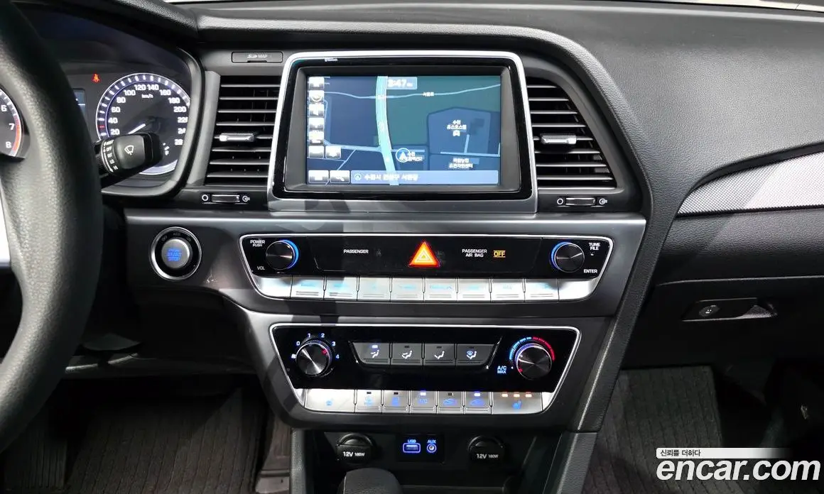Hyundai Sonata 2017 2.0 автомат (гидро), фото 14 Hyundai Sonata 2017 2.0 автомат (гидро), фото 14