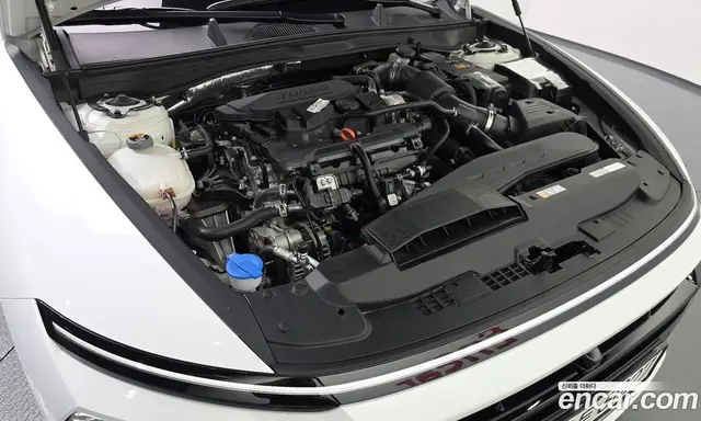 Hyundai Sonata 2026 1.6 автомат (гидро), миниатюра 6