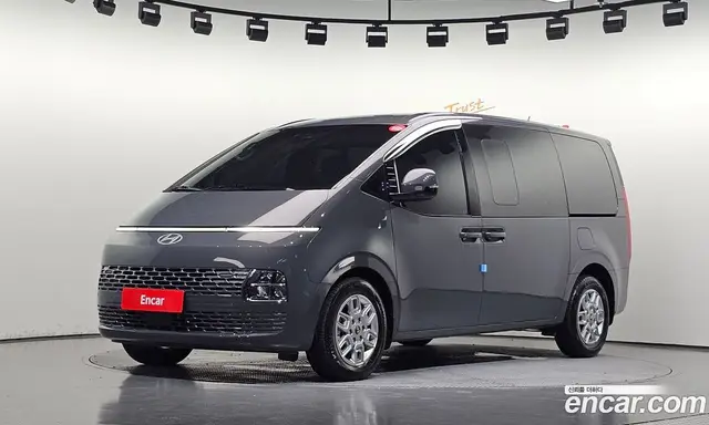 Hyundai Staria, 2025, 4 466 км