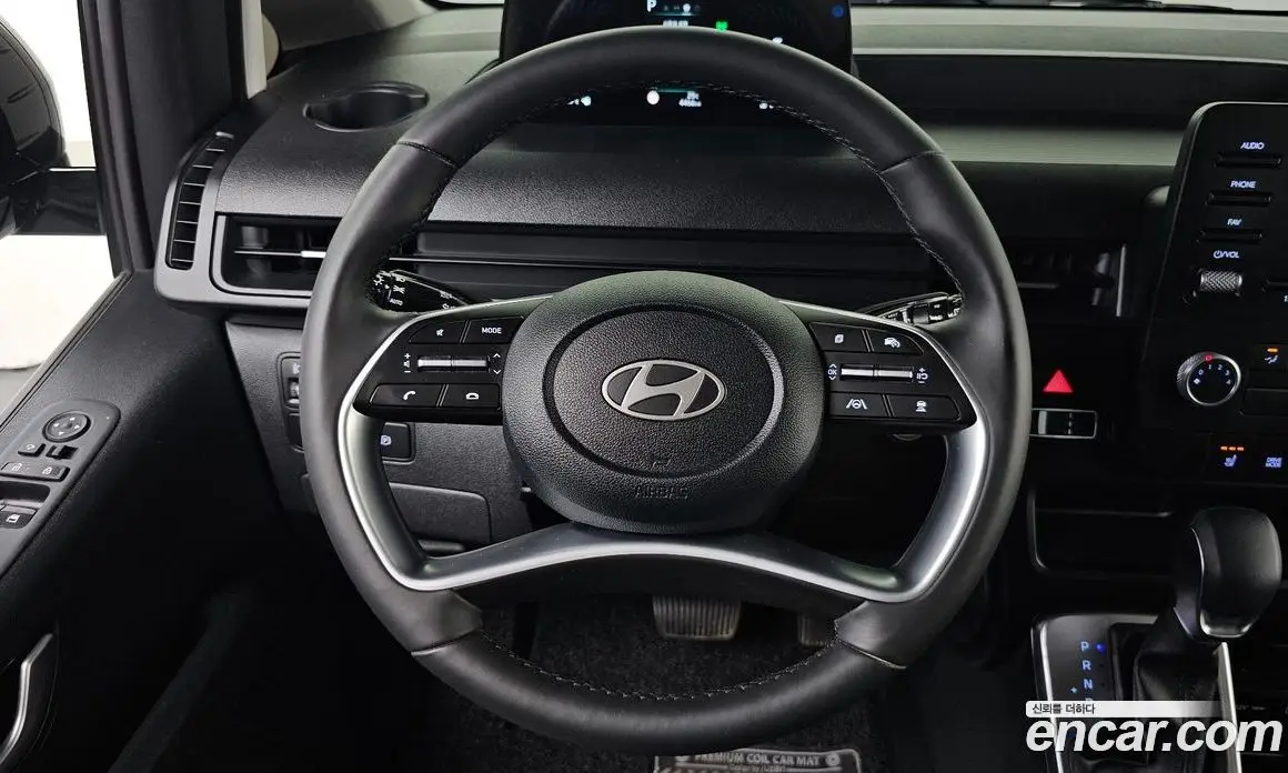 Hyundai Staria 2025 3.5 автомат (гидро), фото 16