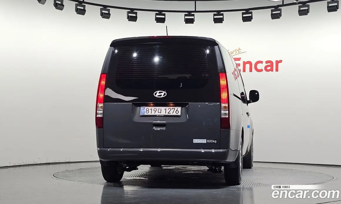 Hyundai Staria 2025 3.5 автомат (гидро), фото 4