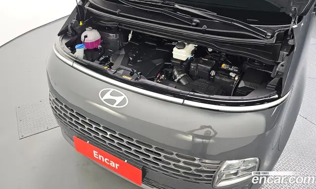Hyundai Staria 2025 3.5 автомат (гидро), миниатюра 6