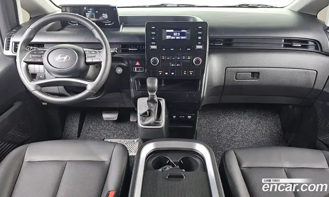 Hyundai Staria 2025 3.5 автомат (гидро), миниатюра 7