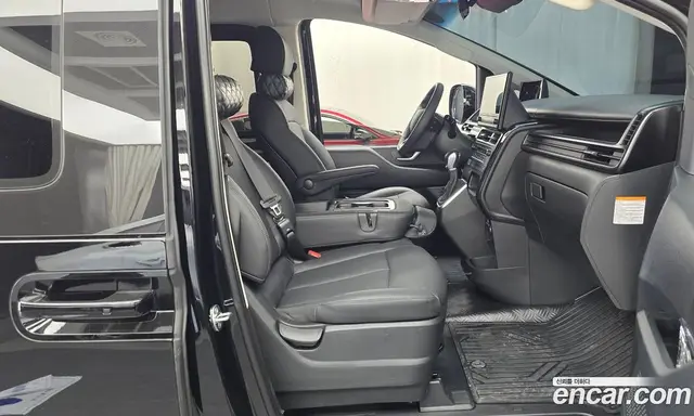 Hyundai Staria 2026 1.6 автомат (гидро), миниатюра 11