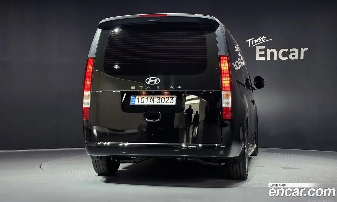 Hyundai Staria 2026 1.6 автомат (гидро), фото 4