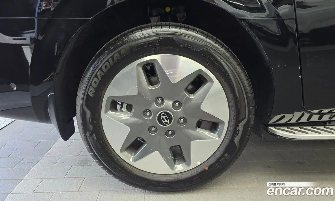 Hyundai Staria 2026 1.6 автомат (гидро), фото 5