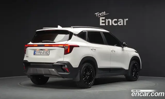 Kia Seltos 2025 1.6 автомат (гидро), миниатюра 2 Kia Seltos 2025 1.6 автомат (гидро), миниатюра 2
