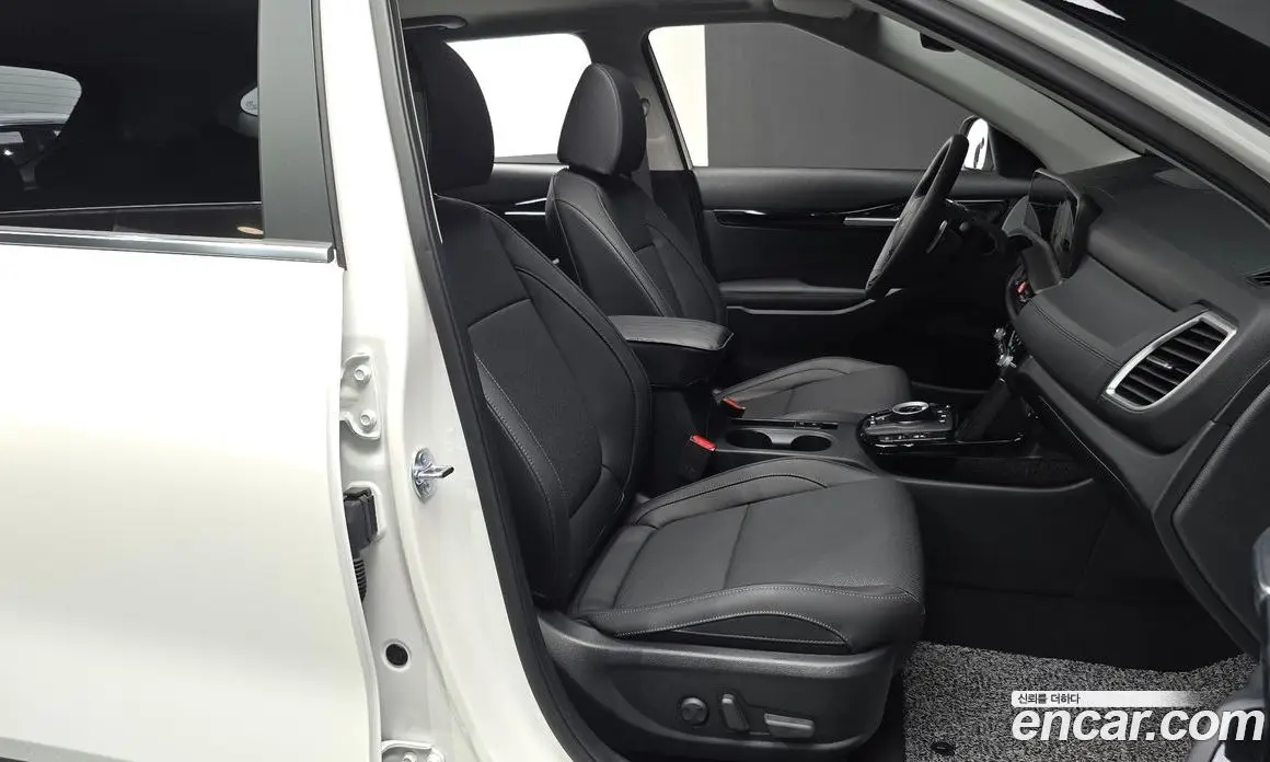 Kia Seltos 2025 1.6 автомат (гидро), фото 11 Kia Seltos 2025 1.6 автомат (гидро), фото 11