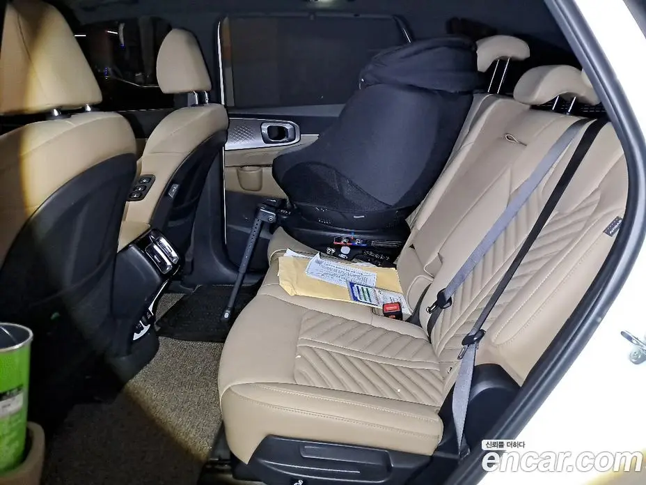 Kia Sorento 2024 1.6 автомат (гидро), фото 17 Kia Sorento 2024 1.6 автомат (гидро), фото 17