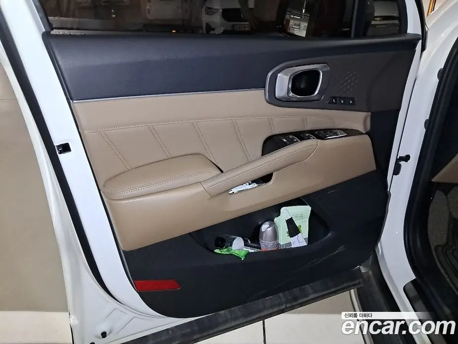 Kia Sorento 2024 1.6 автомат (гидро), фото 20 Kia Sorento 2024 1.6 автомат (гидро), фото 20