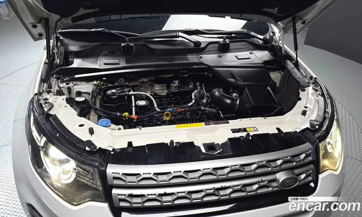 Land Rover Discovery Sport 2016 2.0 автомат (гидро), фото 6 Land Rover Discovery Sport 2016 2.0 автомат (гидро), фото 6