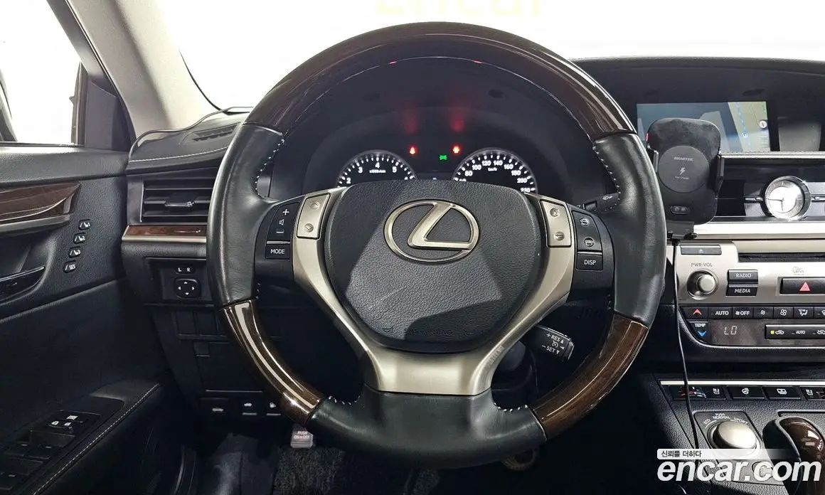 Lexus ES 2014 3.5 автомат (гидро), фото 13