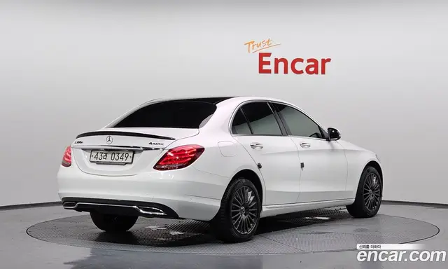 Mercedes-Benz C-Class 2016 2.1 автомат (гидро), миниатюра 2 Mercedes-Benz C-Class 2016 2.1 автомат (гидро), миниатюра 2