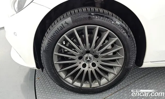 Mercedes-Benz C-Class 2016 2.1 автомат (гидро), миниатюра 5 Mercedes-Benz C-Class 2016 2.1 автомат (гидро), миниатюра 5