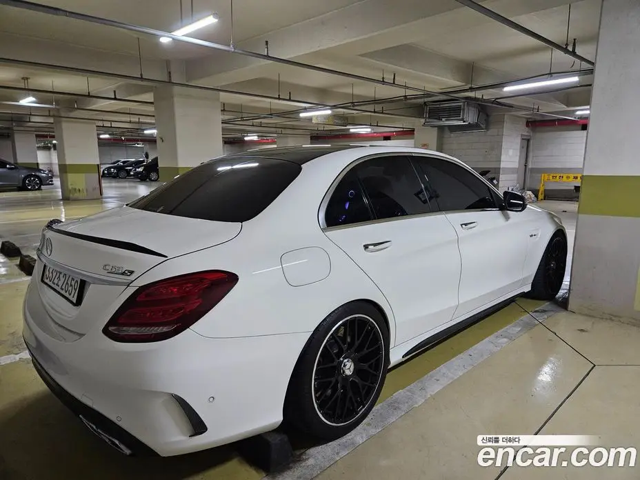 Mercedes-Benz C-Class 2017 4.0 автомат (гидро), фото 3