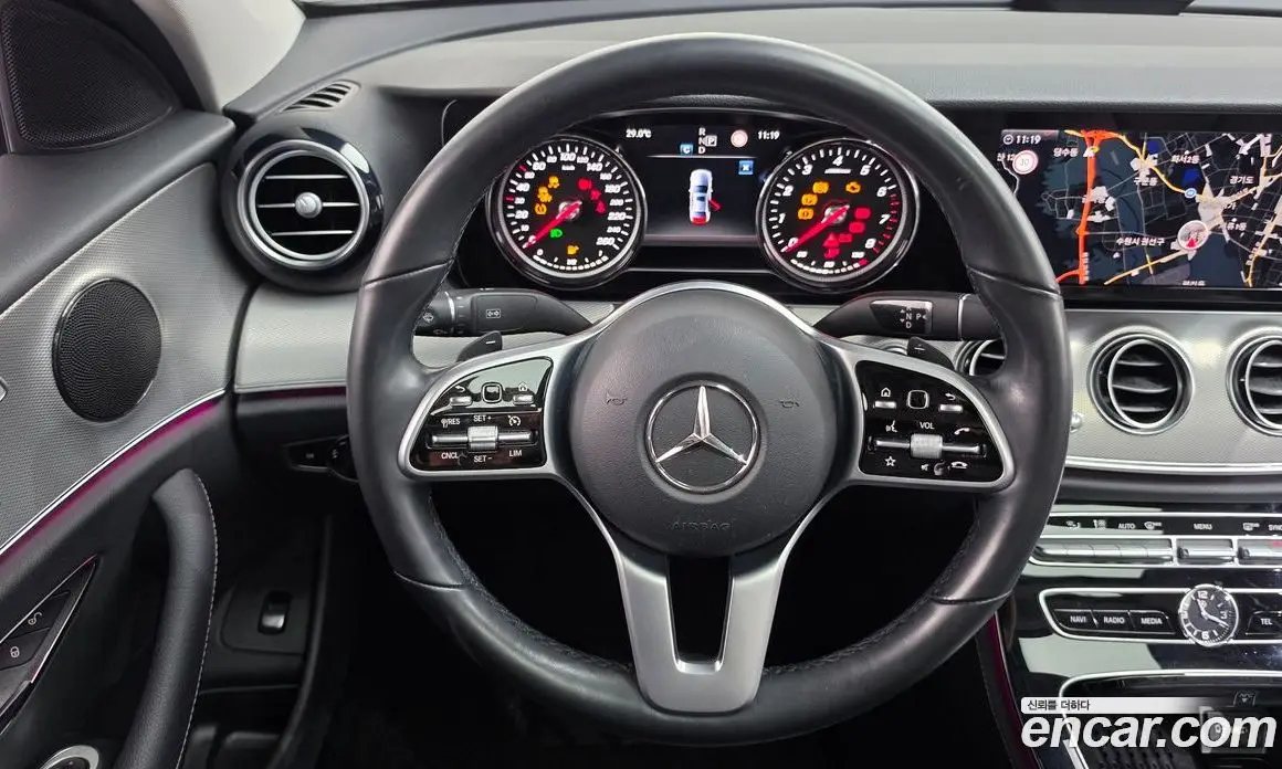 Mercedes-Benz E-Class 2018 2.0 автомат (гидро), фото 13