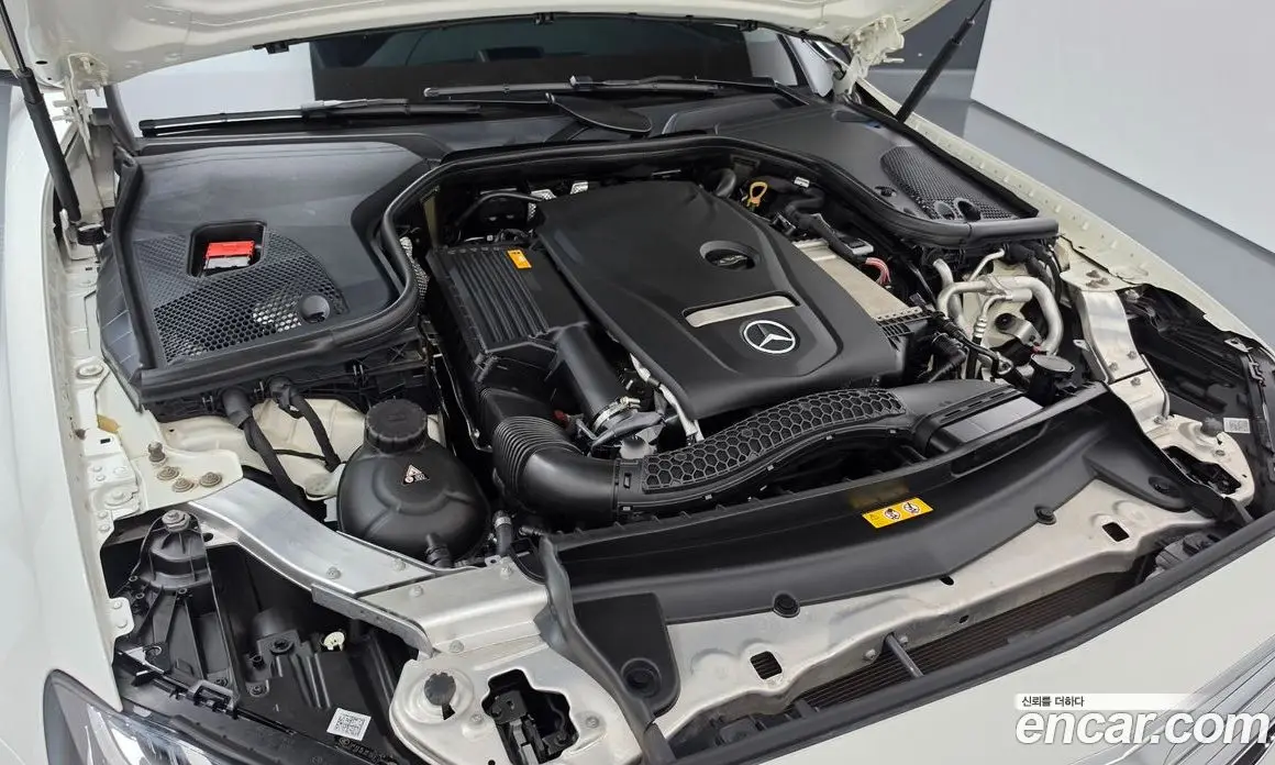 Mercedes-Benz E-Class 2018 2.0 автомат (гидро), фото 6
