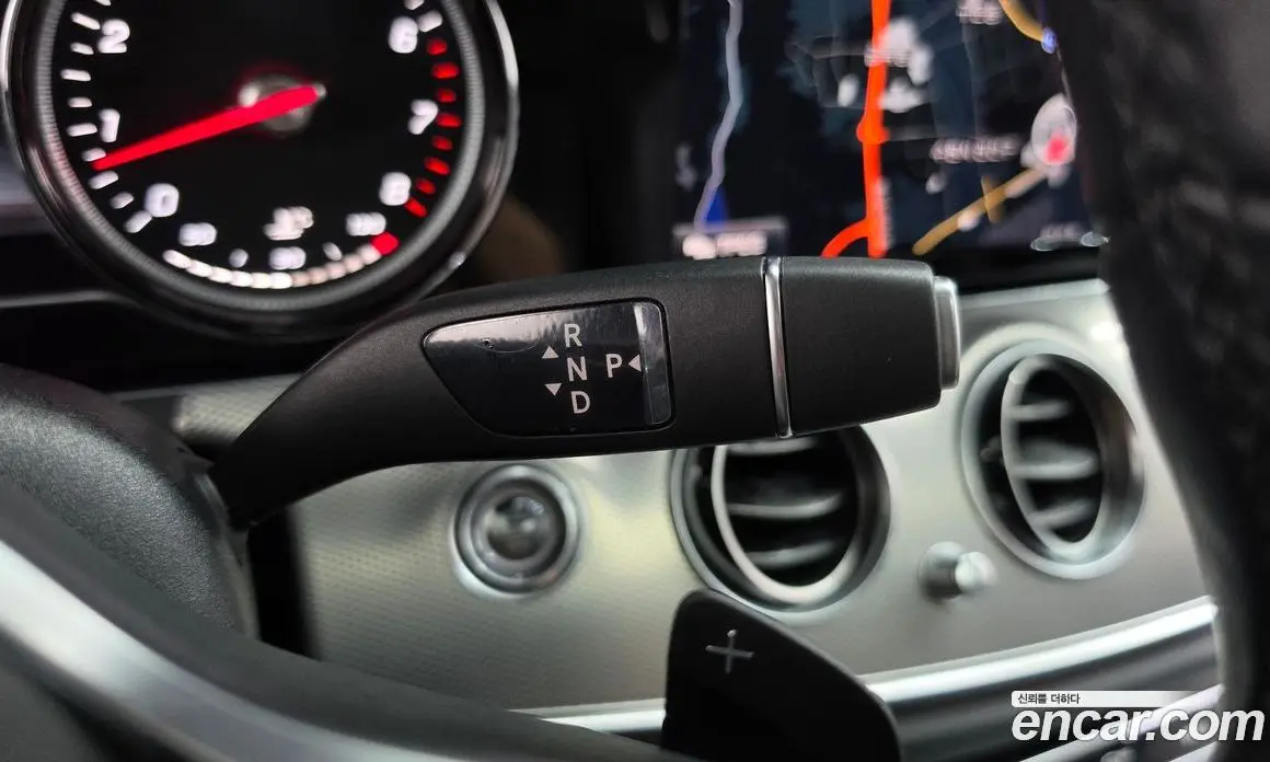 Mercedes-Benz E-Class 2018 2.0 автомат (гидро), фото 9