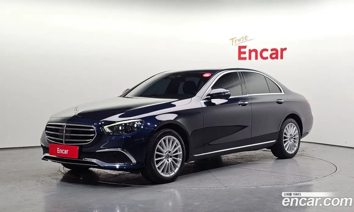 Mercedes-Benz E-Class 2021 1.9 автомат (гидро), фото 1 Mercedes-Benz E-Class 2021 1.9 автомат (гидро), фото 1