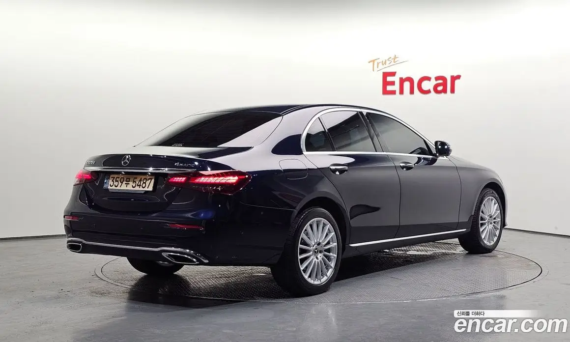 Mercedes-Benz E-Class 2021 1.9 автомат (гидро), фото 2 Mercedes-Benz E-Class 2021 1.9 автомат (гидро), фото 2