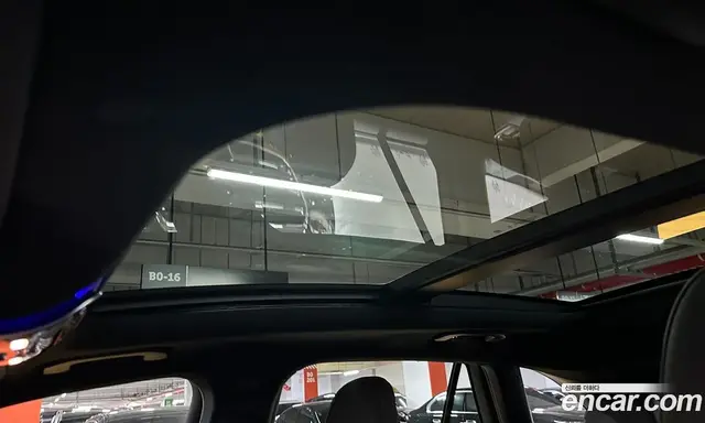 Mercedes-Benz GLC-Class 2025 2.0 автомат (гидро), миниатюра 12